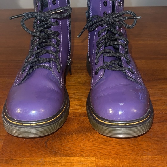 Dr. Marten Youth 1460 Purple Zip/Lace Boots. U.S. 3. - Picture 3 of 16